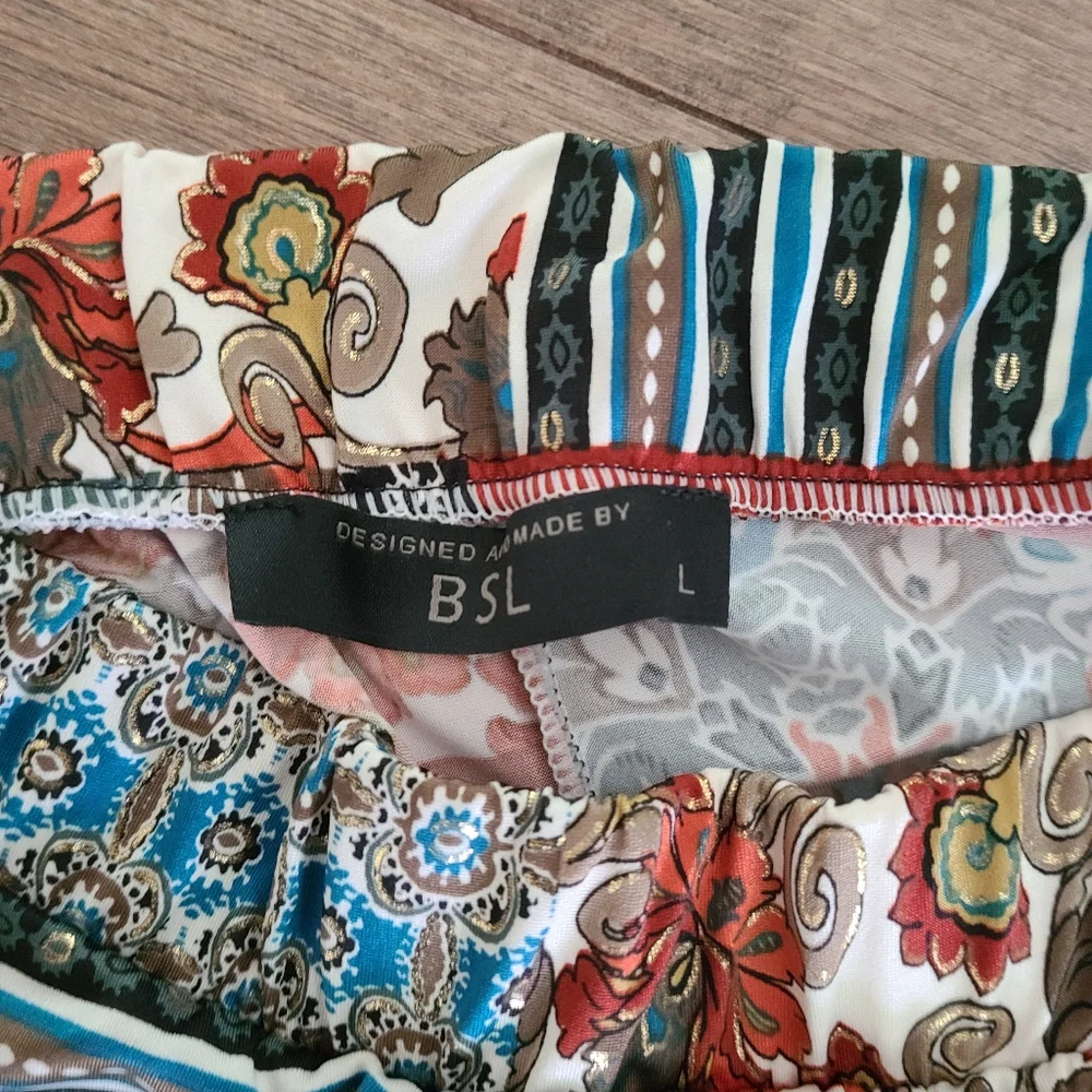 Patterned pants - Picture 3 of 3